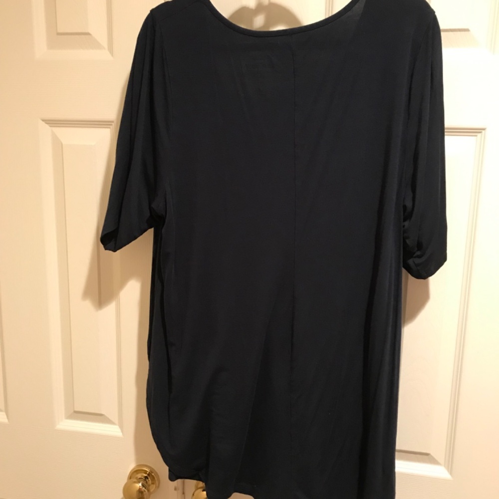 Long navy shirt - Picture 6 of 7